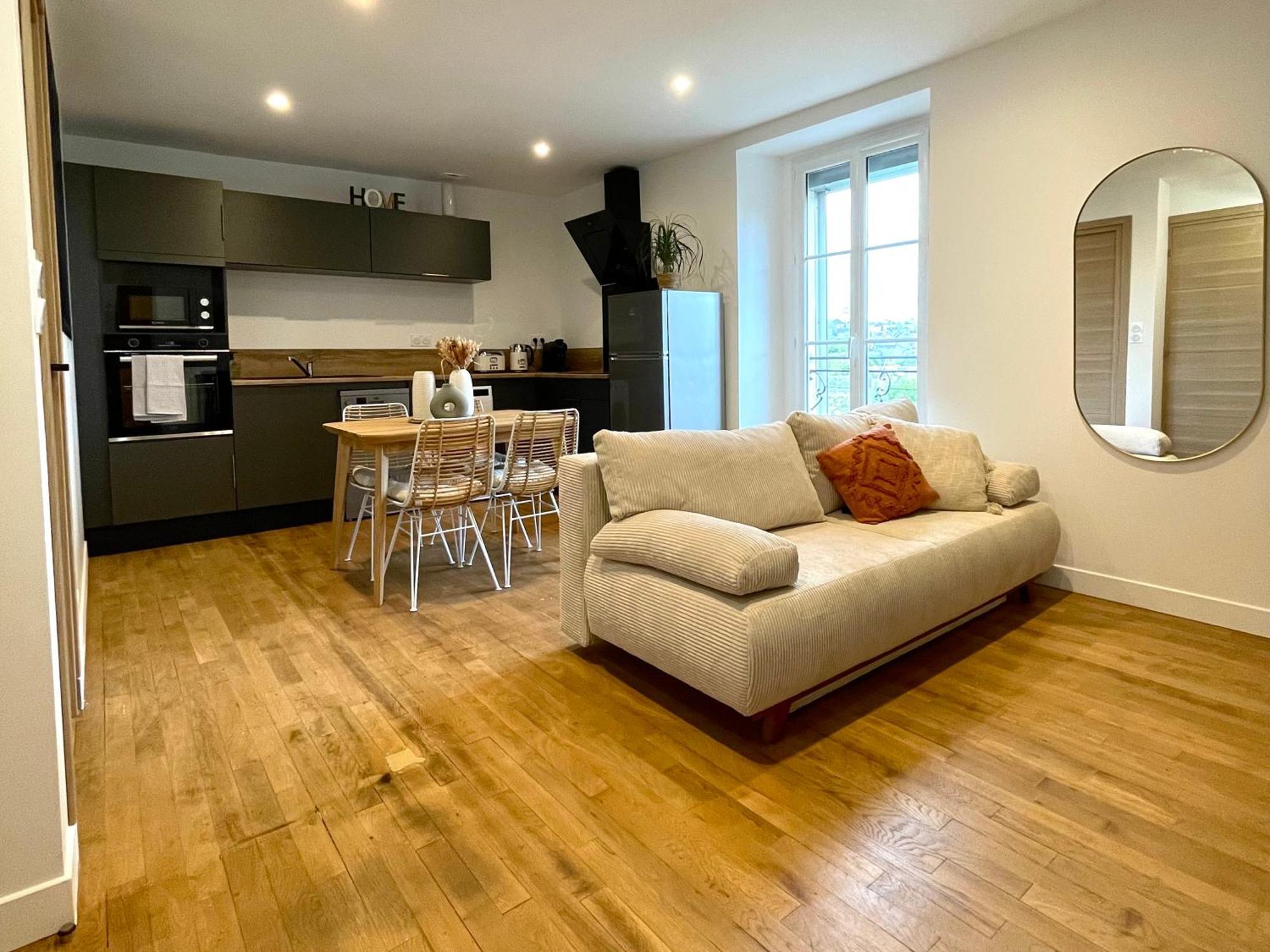 Appartement Calme Et Cosy Proche Centre Vue Chateau Vitre  Ngoại thất bức ảnh